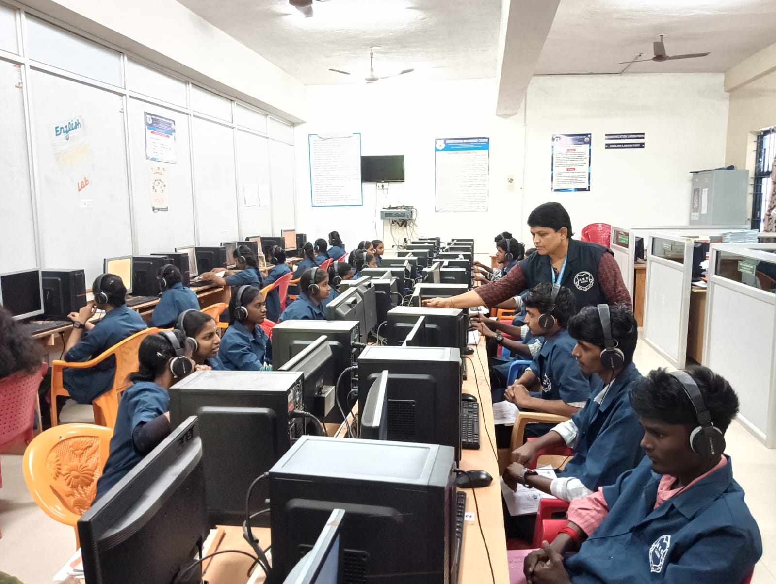 English Language Laboratory 4