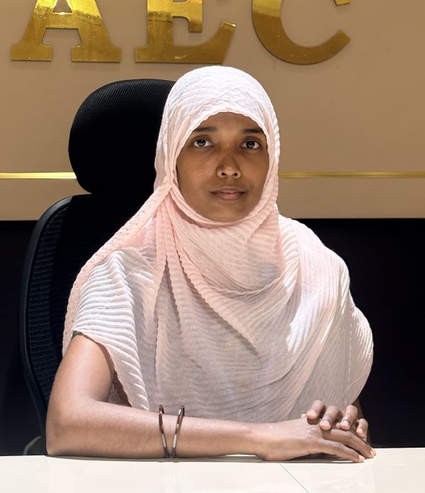 Ms.Vahithunnisha J